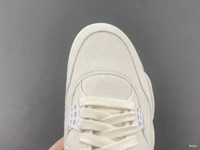 Bmlin Shoes Air Jordan 'White' 4 AO2571-100 x Levi's 0510
